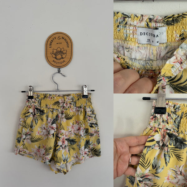 Decjuba yellow floral shorts Sz XS (8y) EEUC