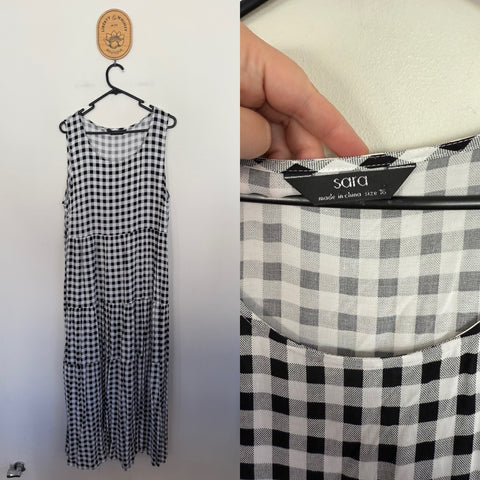 Sara gingham tiered maxi dress Sz 16 RRP $129.99 as new