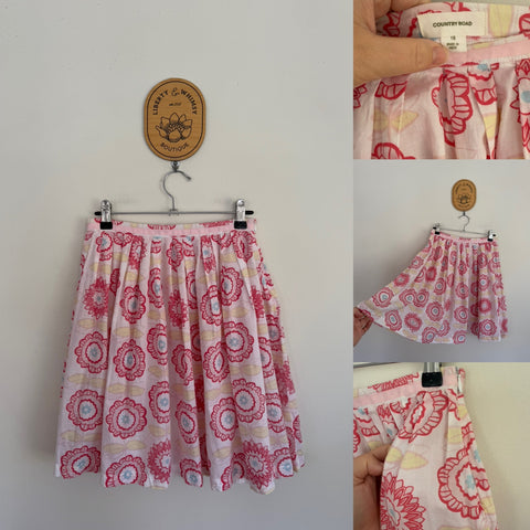 Country Road print skirt Sz 10 as new