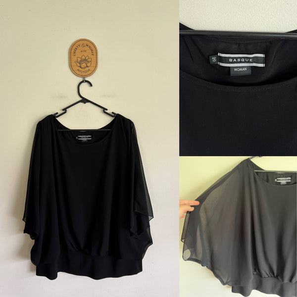 Basque black flowy top Sz 20 as new