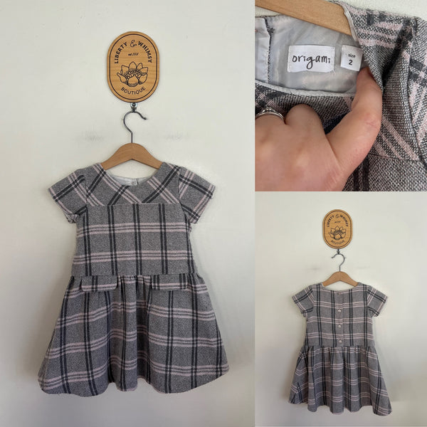 Origami check pocket dress Sz 2 as new